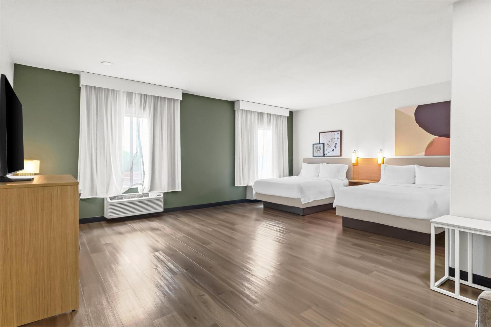 Spark By Hilton Hobby Airport