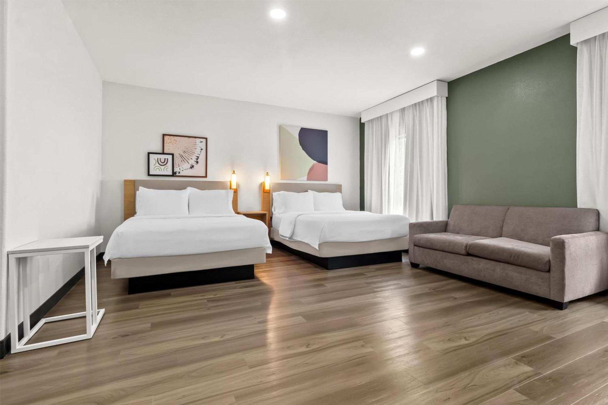 Spark By Hilton Hobby Airport Hotel 3*