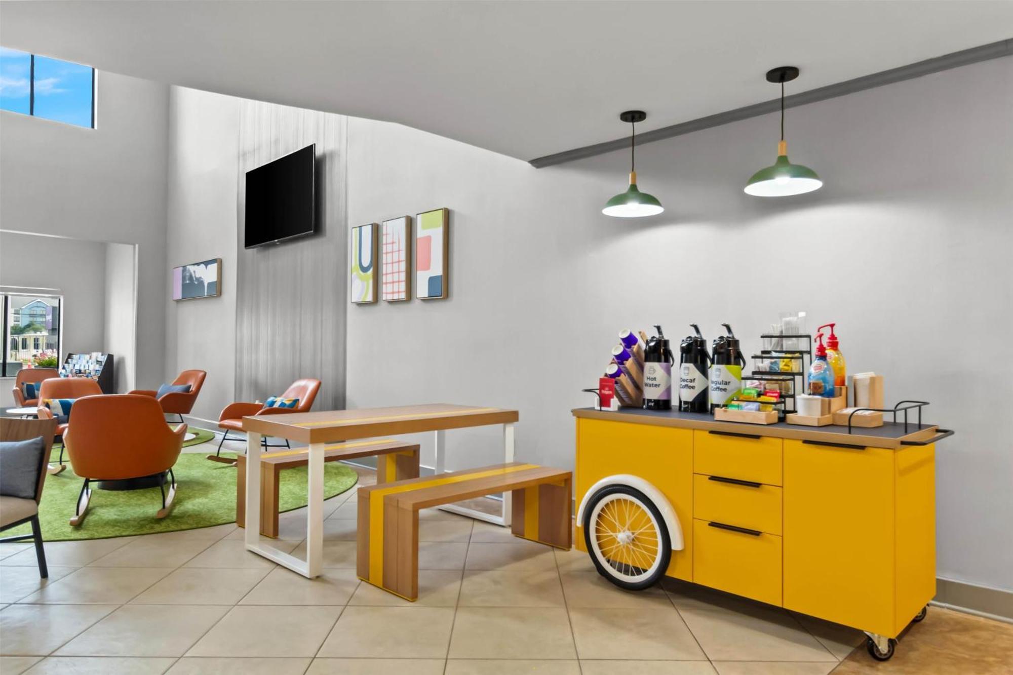 Hotel Spark By Hilton Hobby Airport 3*