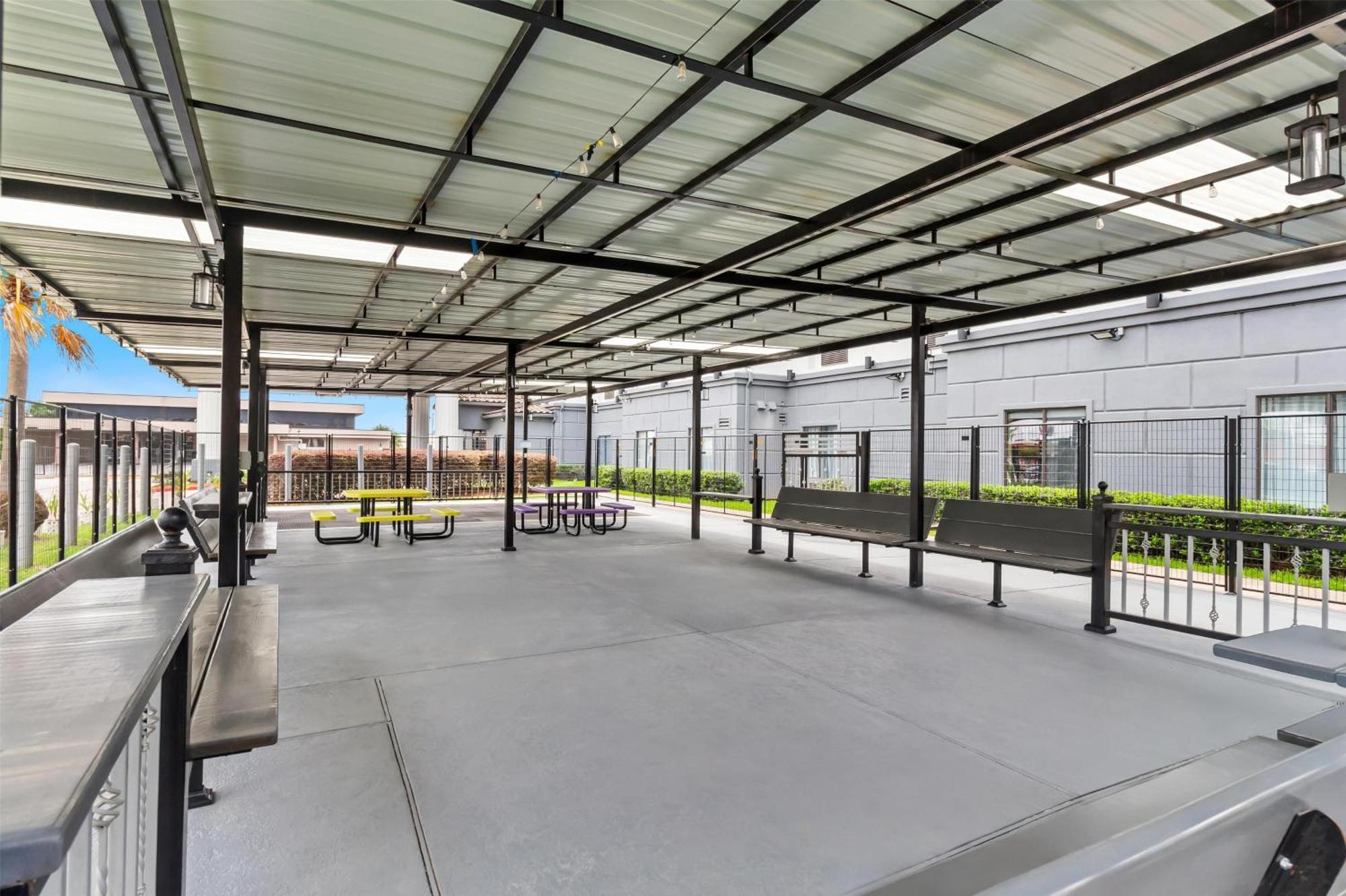 Spark By Hilton Hobby Airport Hotel