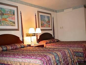 Hotel Greenway & Suites