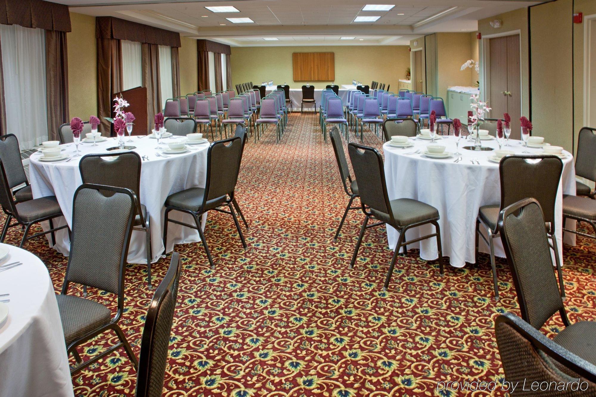 Hotel Wyndham Garden Willowbrook Houston