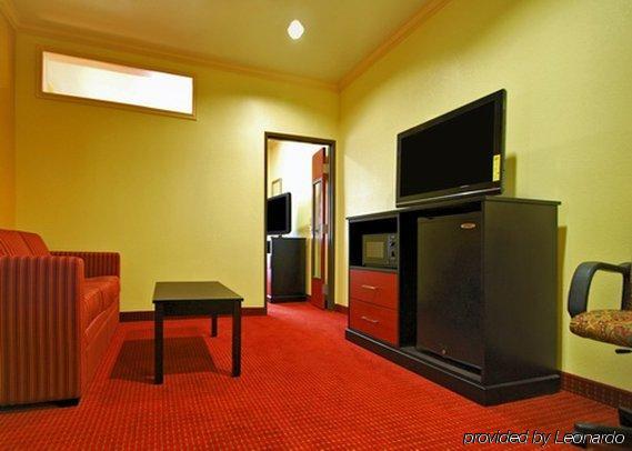 Springwood Iah - Beltway 8 Hotel 3*