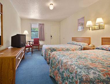 Hotel Knights Hobby Airport Houston
