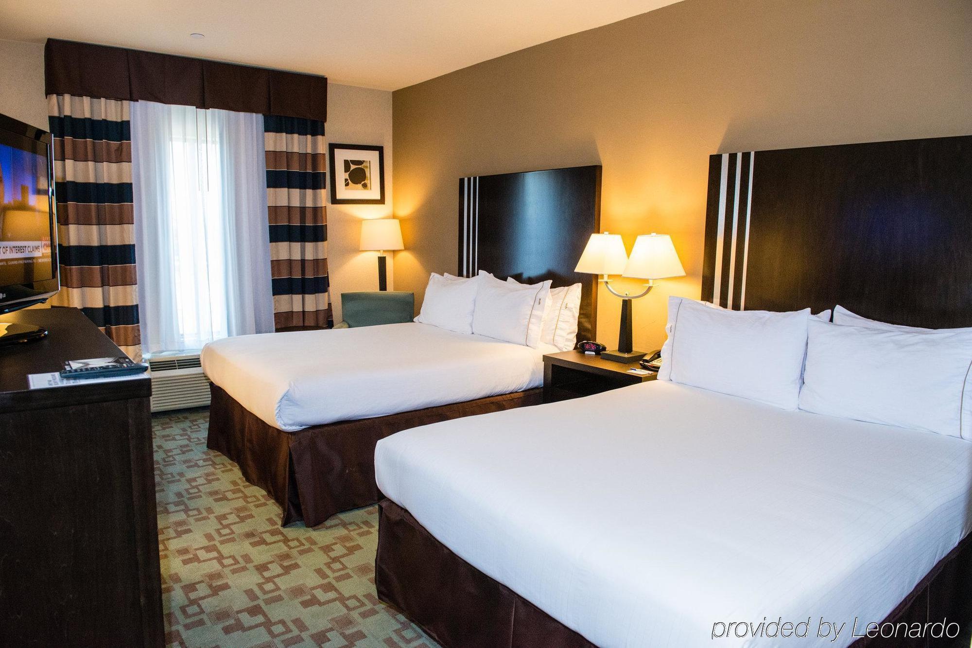 Express & Nw Beltway 8-west Road By Ihg