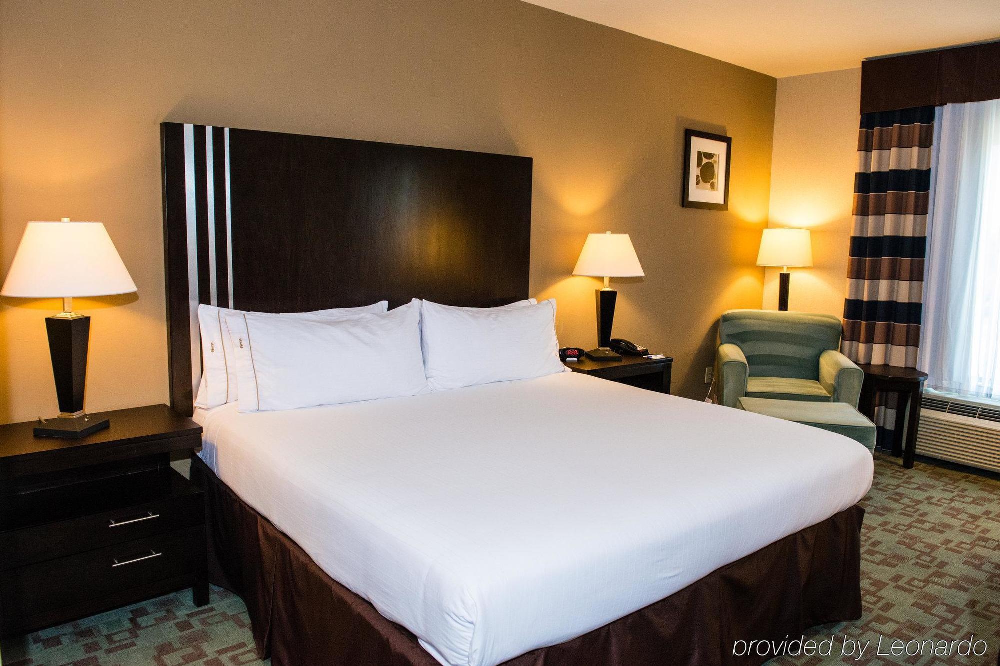 Hotel Express & Nw Beltway 8-west Road By Ihg Houston
