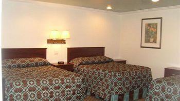 Hotel 6-houston, Tx - East 2*