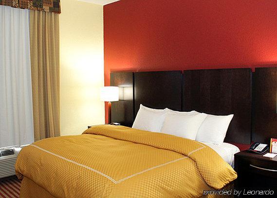 Days & By Wyndham / West Energy Corridor Hotel
