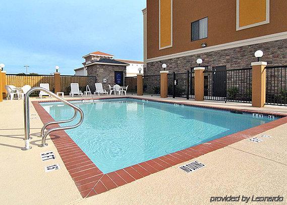 Hotel Days & By Wyndham / West Energy Corridor