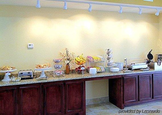 Days & By Wyndham / West Energy Corridor Hotel 3*
