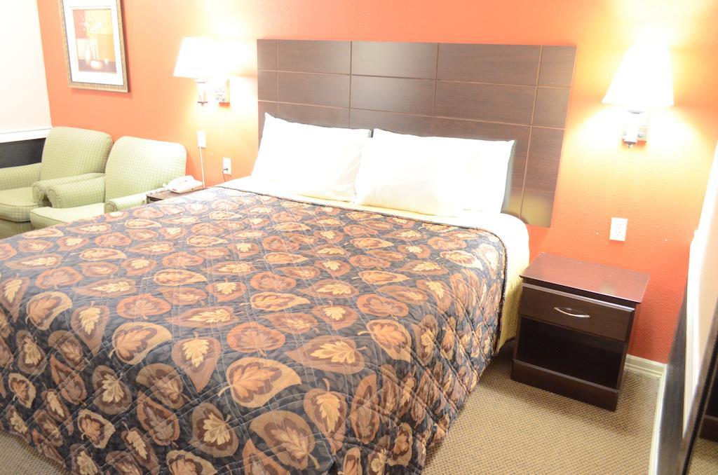 Budget Host & Motel Houston