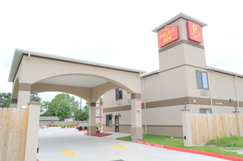 Palace Sam Race Park Motel Houston