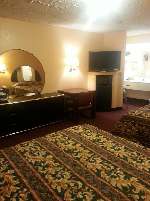 Motel Deluxe