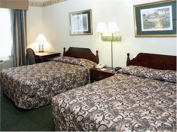 Days & By Wyndham North/aldine Houston