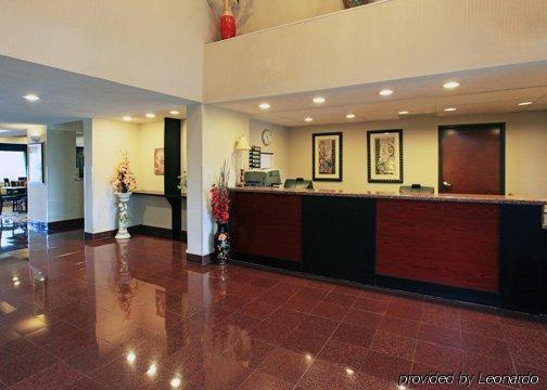 Hotel Quality & West Chase 2*
