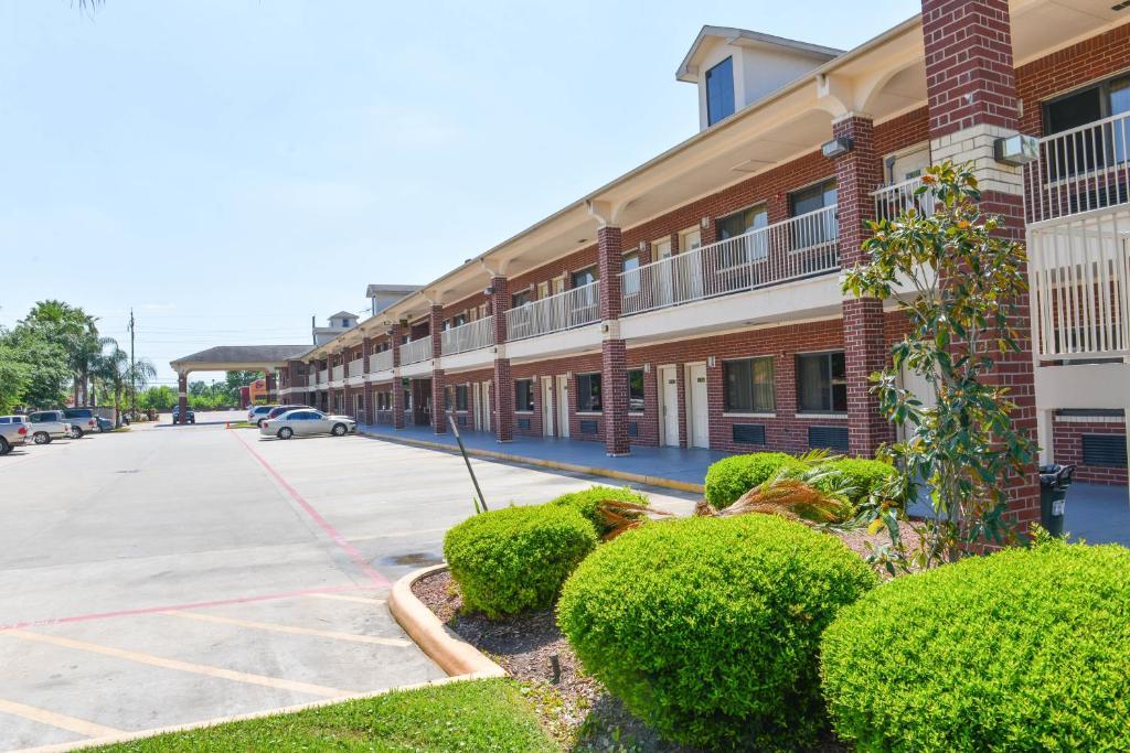 Motel Garden