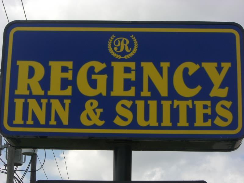 Regency And Galena Park Motel 2*