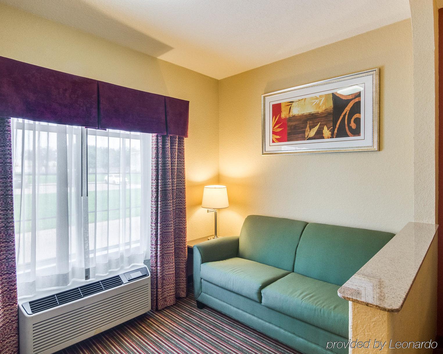 Quality North - Spring Hotel 3*