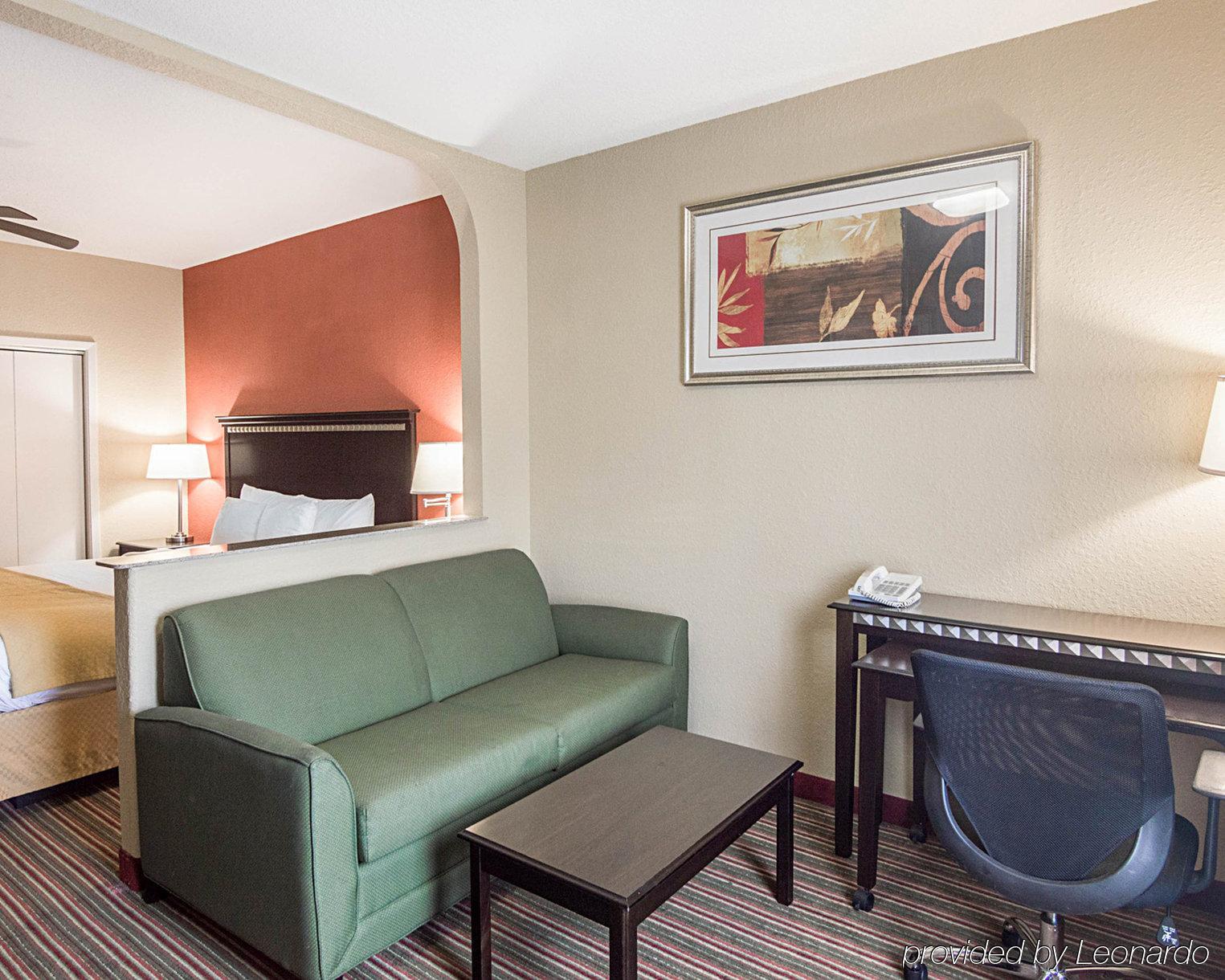 Quality North - Spring Hotel 3*