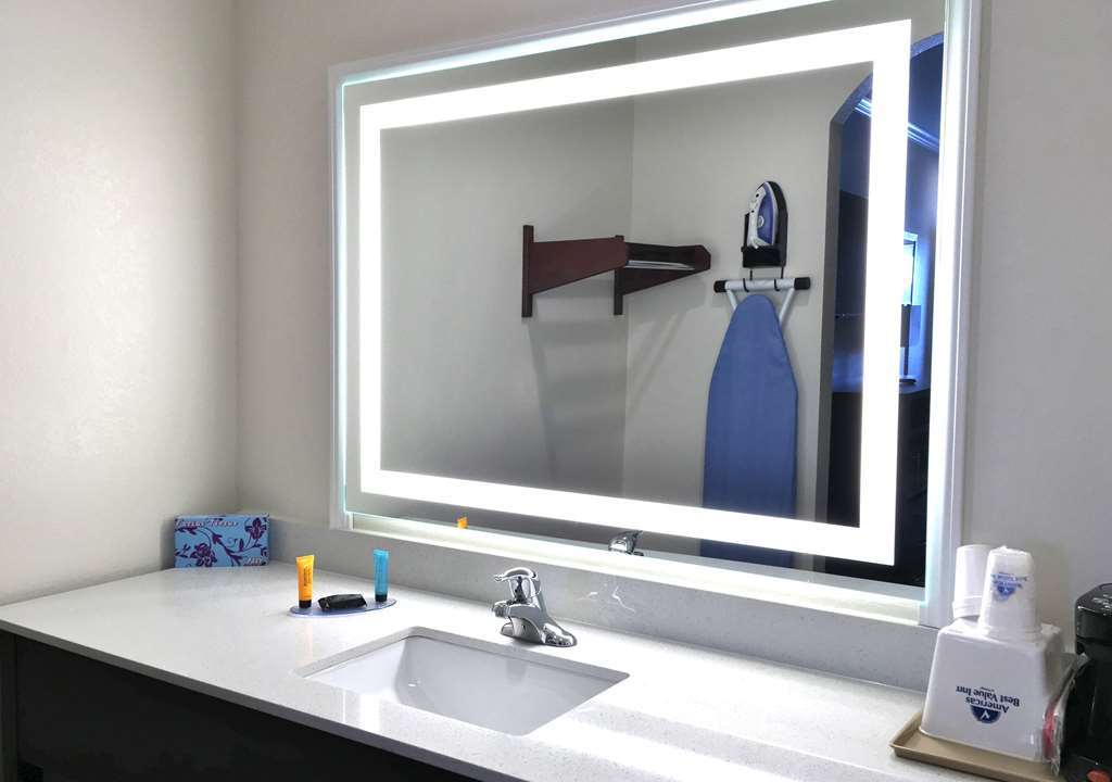 Regency Inn & Suites- Nw Houston Motel