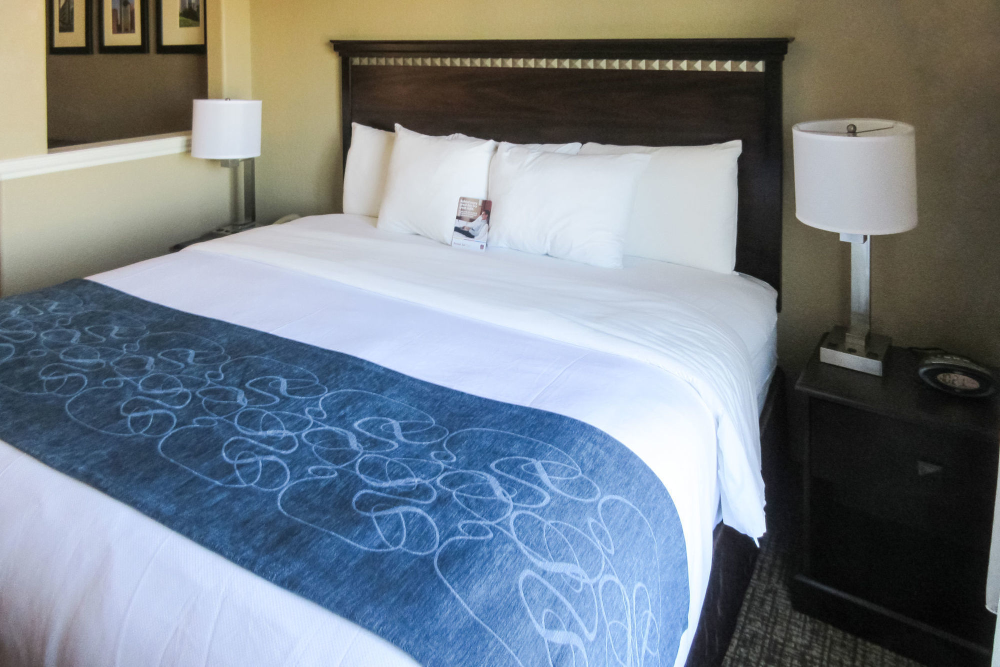 Comfort Iah Airport - Beltway 8 Hotel 3*
