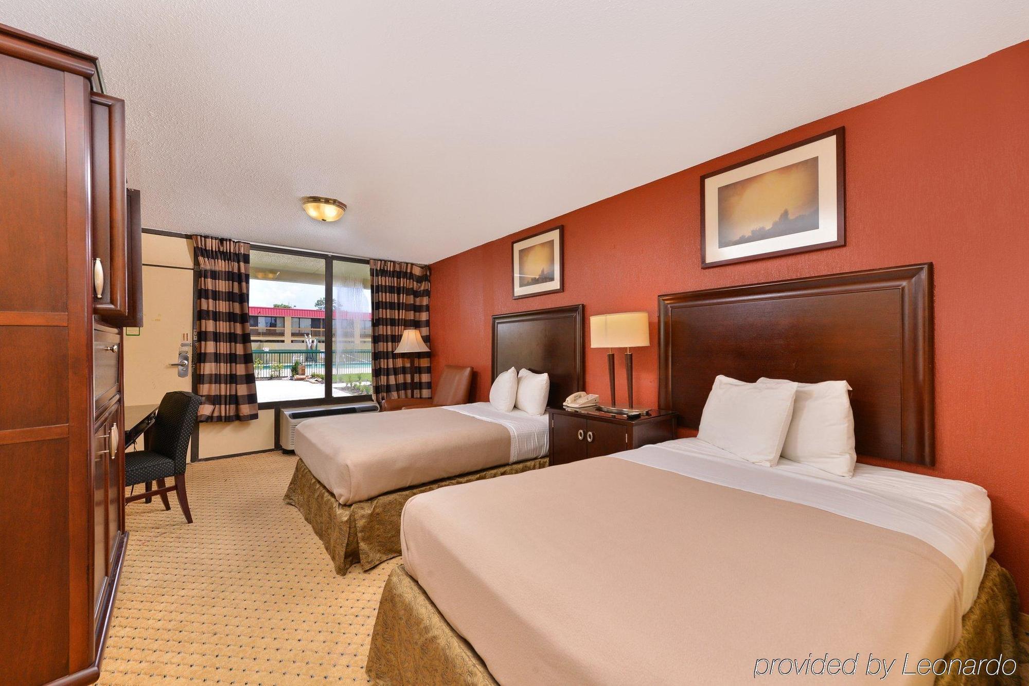 Frontier North Motel
