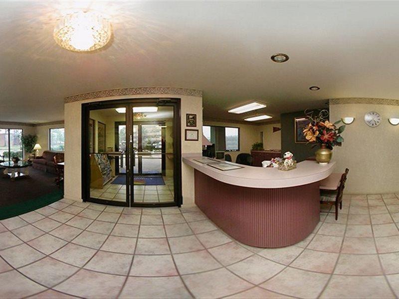 Rodeway & Hwy 290 Nw Hotel 2*