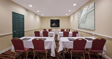 Red Roof - Westchase Hotel