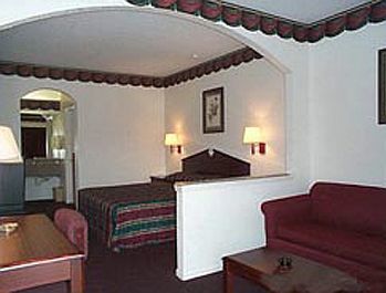 Super 8 By Wyndham Houston/brookhollow Nw 2* Houston
