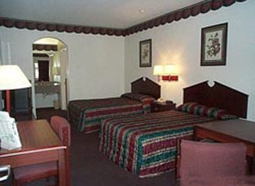 Hotel Super 8 By Wyndham Houston/brookhollow Nw