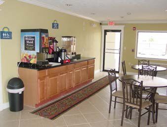 Days By Wyndham East Hotel 2*