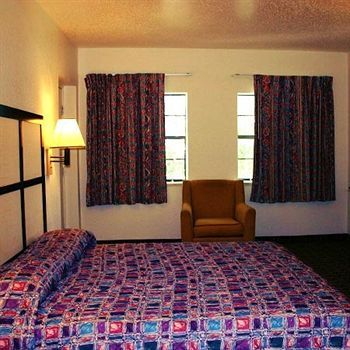 6-houston, Tx - Brookhollow Hotel Houston