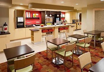 Towneplace Northwest Hotel