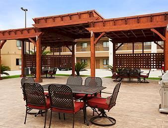 Motel Days & By Wyndham North-spring