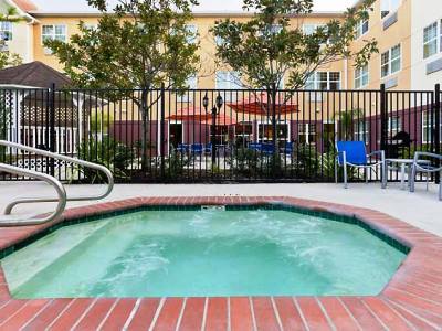 Hotel Sonesta Simply Brookhollow