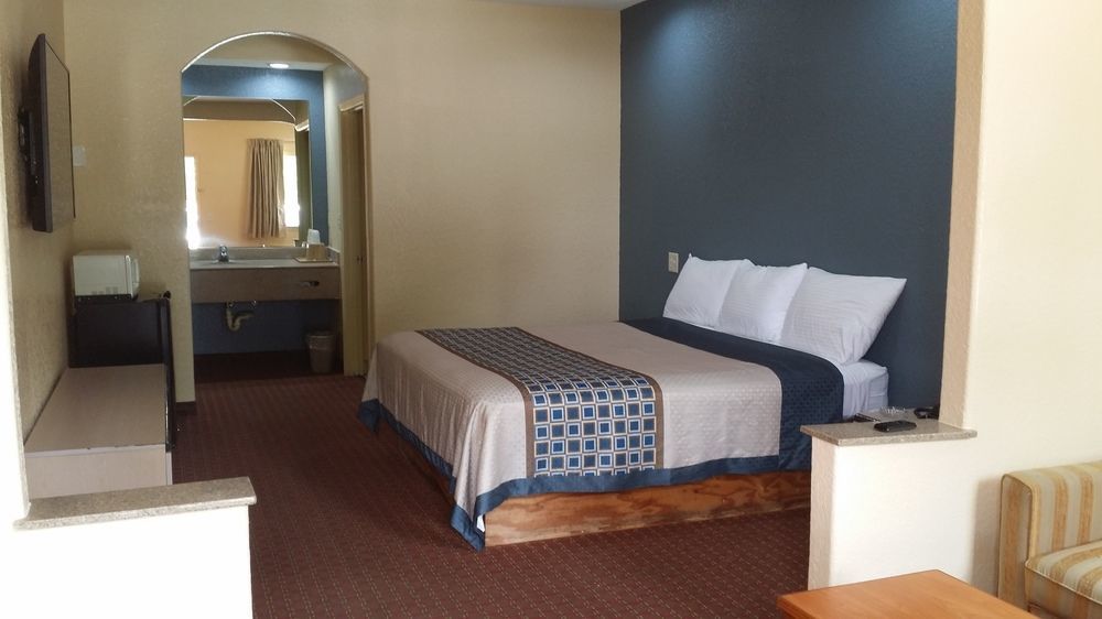 Americas Value & Ne Motel Houston
