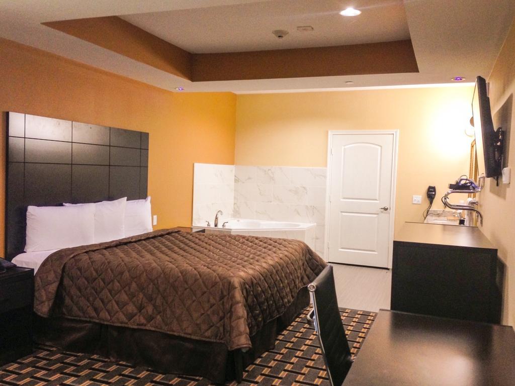 Downtowner Motel 2*