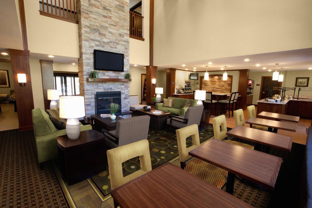 Staybridge W - Westchase Area