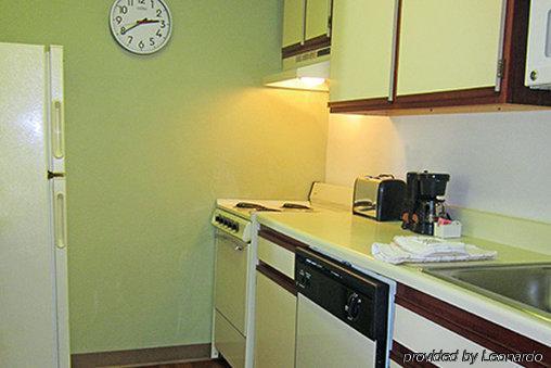 Extended America - - Northwest - Hwy 290 - Hollister Hotel Houston