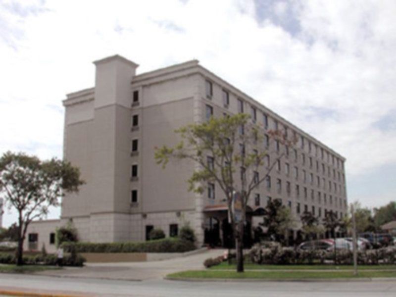 Hotel Surestay Plus By Best Western Medical Center 3*