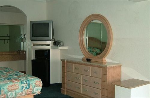 Motel The Symphony &