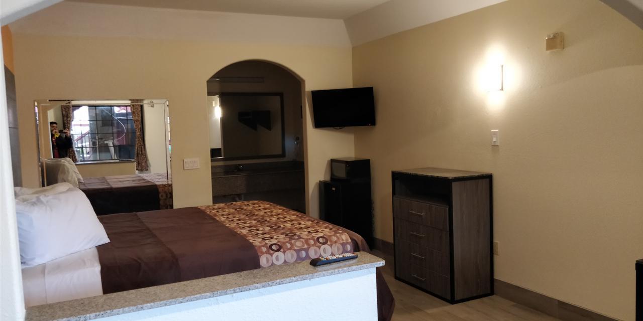 Regency And Galena Park Motel