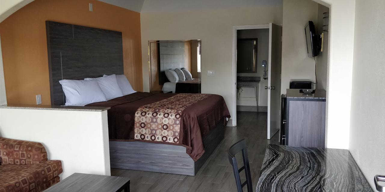 Regency And Galena Park Motel