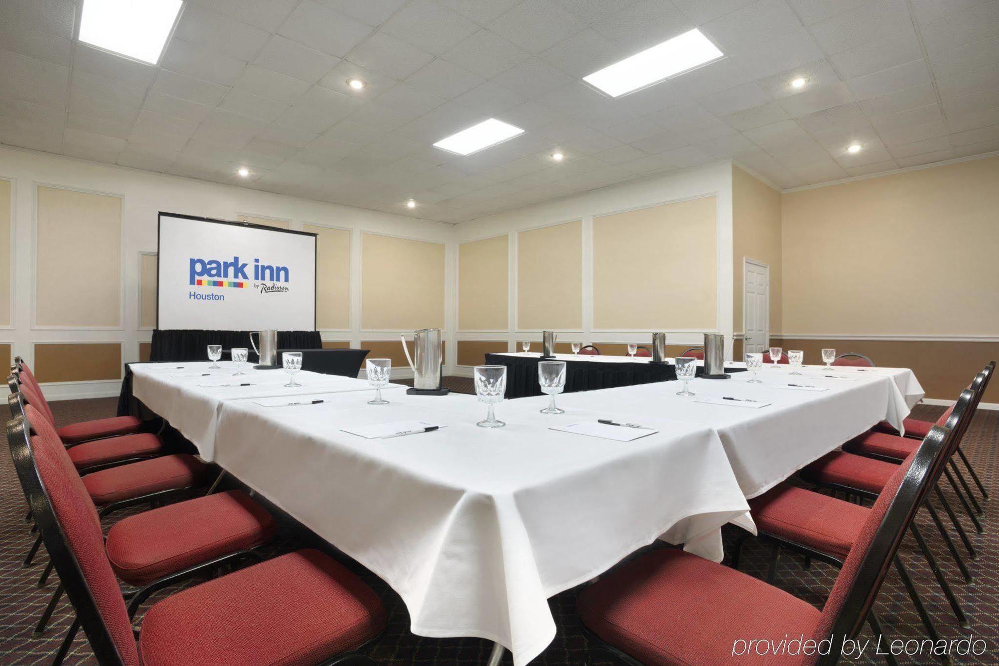 Hotel Red Lion Intercontinental Airport