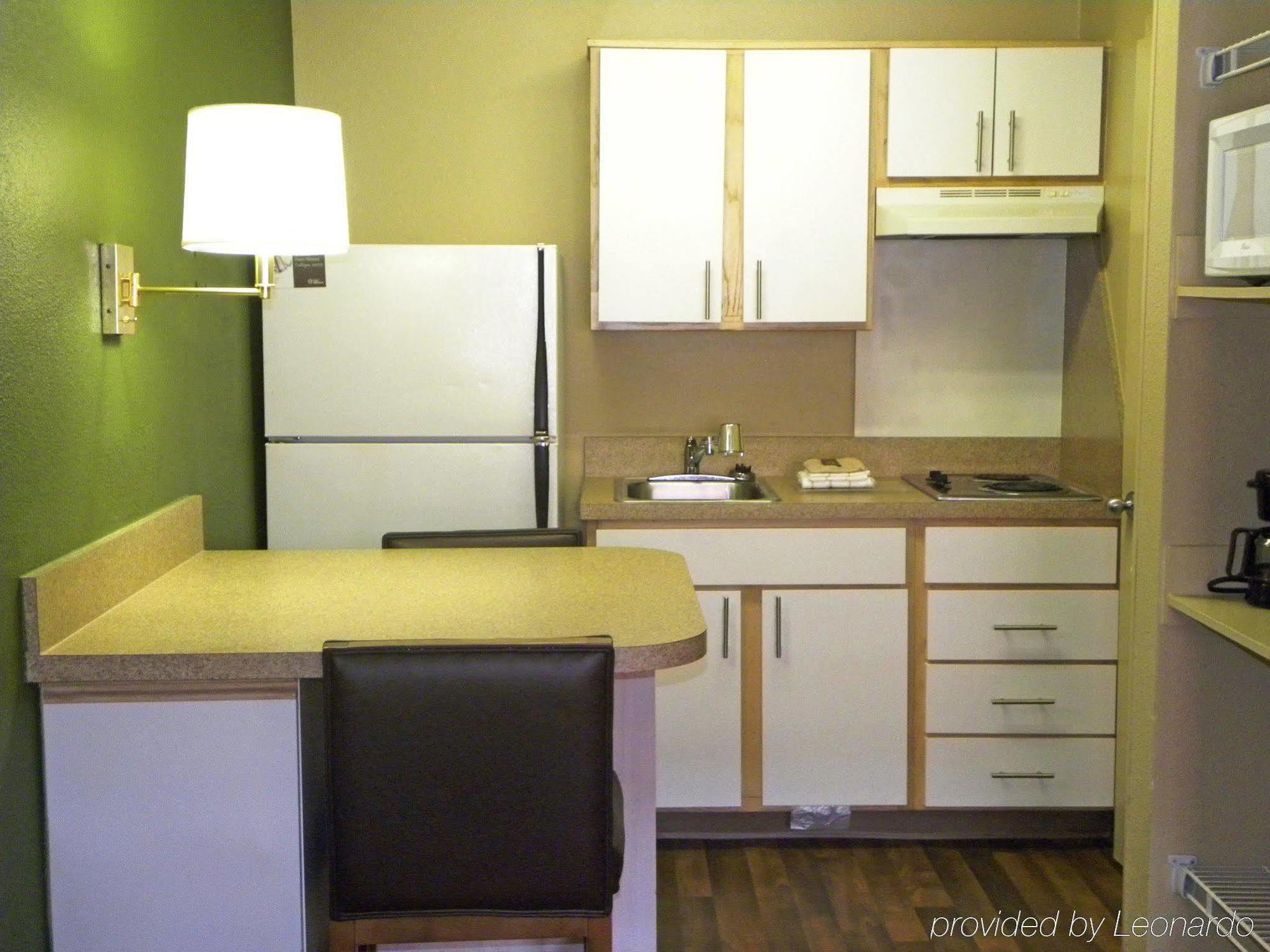 Extended America - - Willowbrook Houston