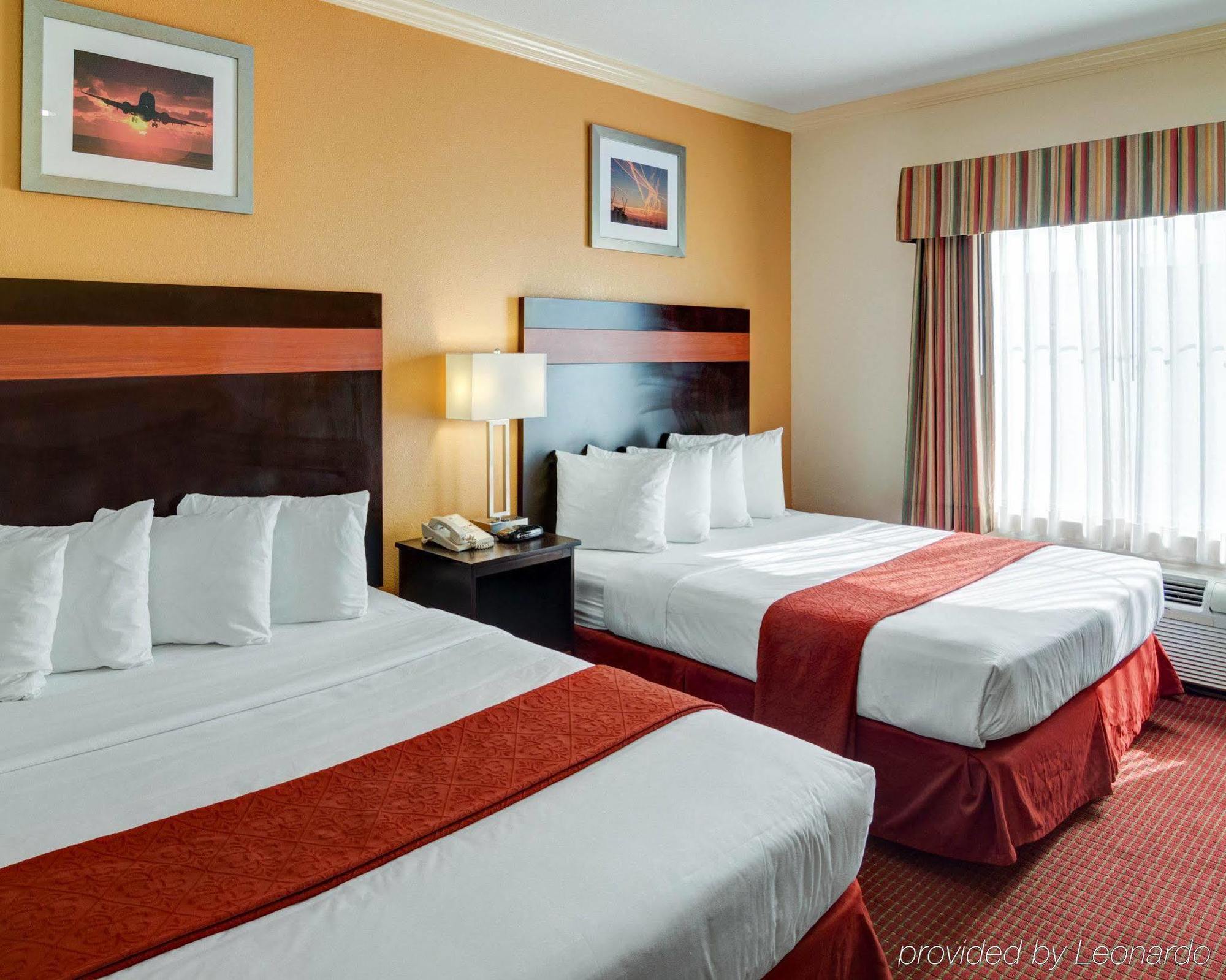 Hotel Springwood Iah - Beltway 8 3*