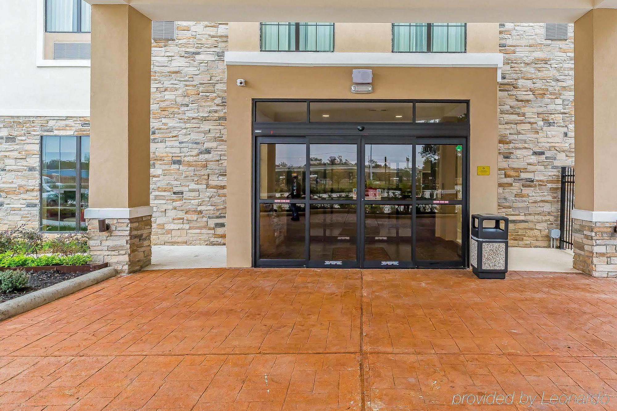 Comfort Iah Airport - Beltway 8 Hotel 3*