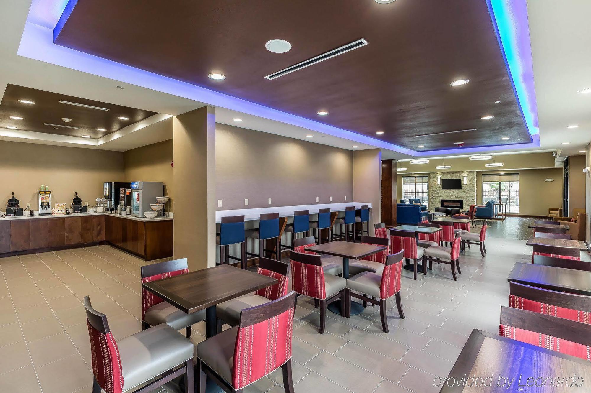 Comfort Iah Airport - Beltway 8 3* Houston