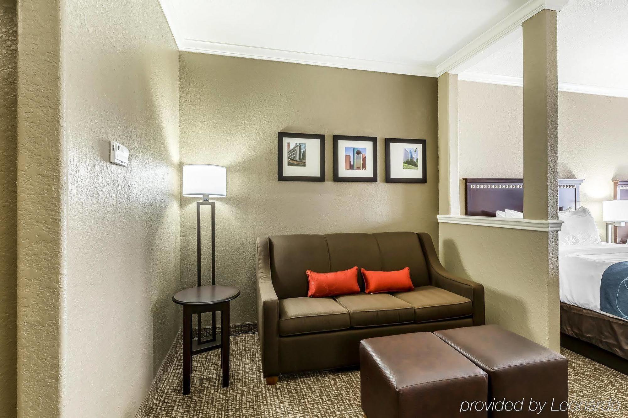 Hotel Comfort Iah Airport - Beltway 8 3*