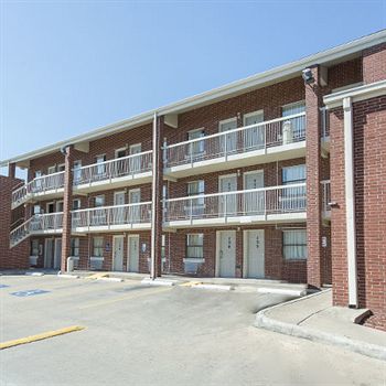 6-houston, Tx - Brookhollow 2* Houston